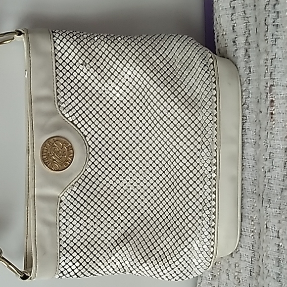 Whiting & Davis vintage metal mesh off-white crossbody purse bag - Picture 2 of 15